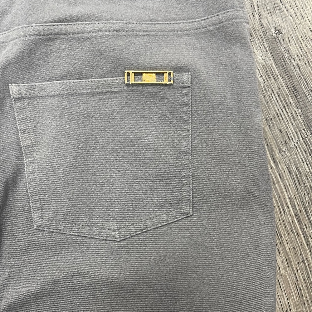 St. John Gray Straight-Leg Pants - Picture 4 of 5
